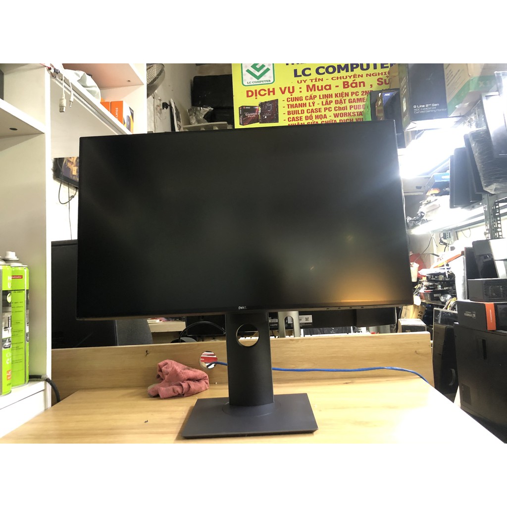 Màn hình Dell Ultrasharp U2419HC (23.8 inch/FHD/IPS/USB-C/60Hz)