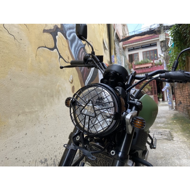 Ốp lưới bảo vệ đầu đèn xe xsr155