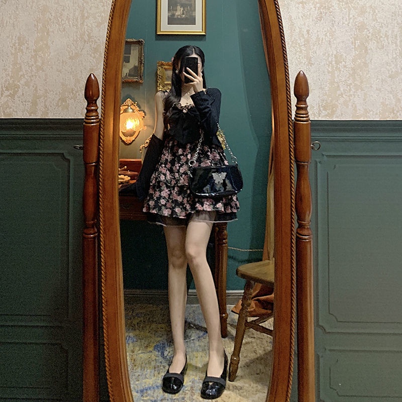 Set Áo Khoác Cardigan Và Đầm Hai Dây Dệt Kim Phong Cách Hong Kong Cổ Điển Cho Nữ