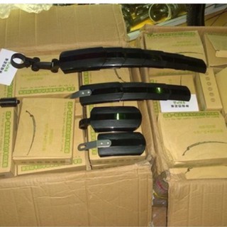 Chắn Bùn Rút Xe Đạp Thể Thao Nhật