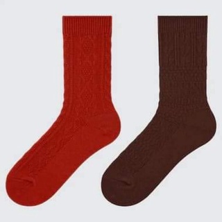 Tất cao cổ Uniqlo (có nam và nữ)