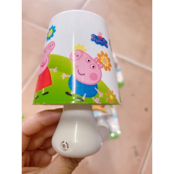 Đèn ngủ cảm ứng