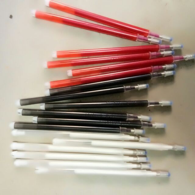 RUỘT BÚT ỦI BAY MÀU