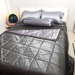 Bộ chăn ga vỏ gối phi lụa cao cấp phối xám đen và xám trắng (drap phi lụa)