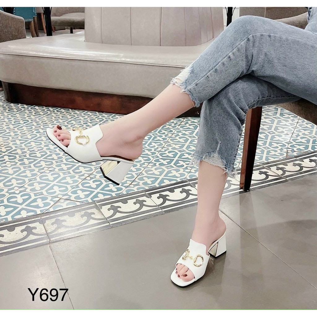 GUỐC QUAI DA 1 BẢN TO KHUY NGANG GÓT ỐP MẠ - 7P