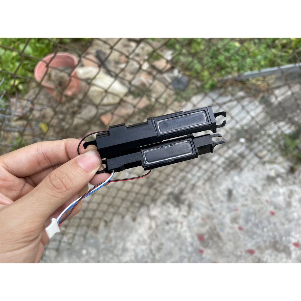 Loa tháo máy laptop ThinkPad L570 PK2300VK00