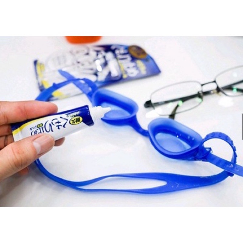 Gel bôi chống mờ kính Nhật Bản