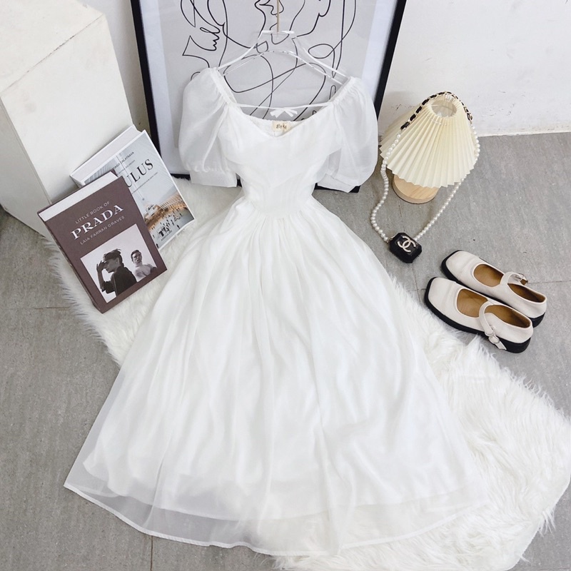 ĐẦM MIDI TRẮNG CỔ V DÂY NGANG NGỰC ✨