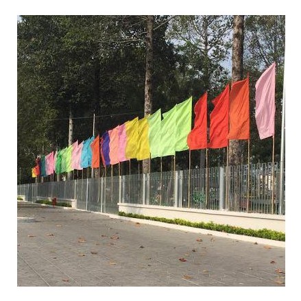 Cờ Phướn, cờ chuối 1 bộ 6 màu size 65x140cm