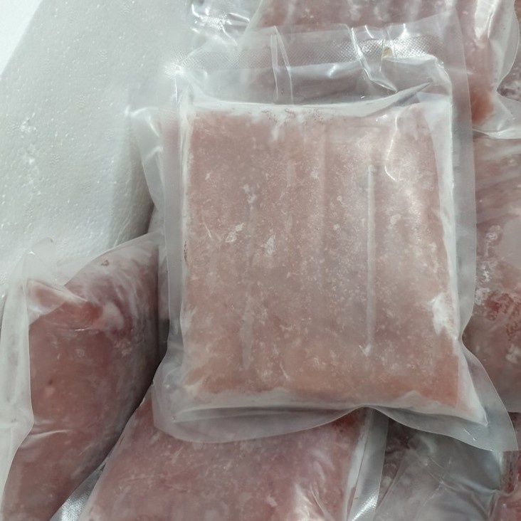 Thịt Cá Thác Lác Đặc Sản Hậu Giang (Đóng Gói 500Gr) VITOT - Đúng Ngon Chuẩn Vị, Nấu Canh, Làm Chả Ăn Với Bún Ngon Tuyệt