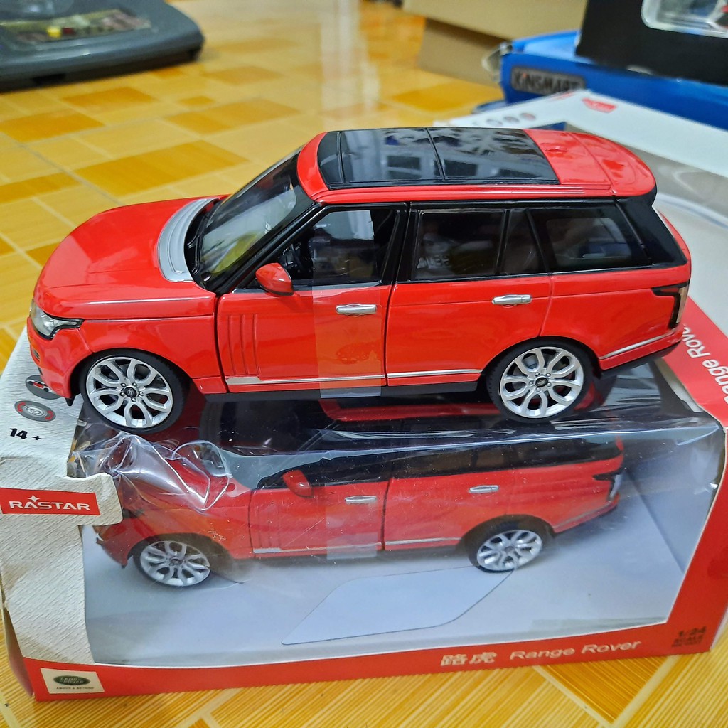 Xe ô tô mô hình Range Rover tỉ lệ 1:24 xe ô tô mô hình bằng sắt đồ chơi trẻ em có vô lăng bẻ lái và mở 2 cửa trước