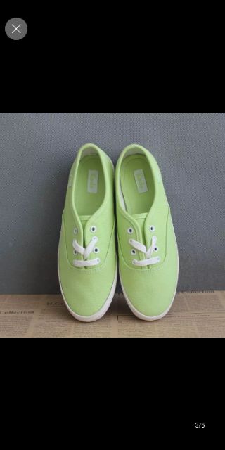 Giày thể thao size 40 chân 24,5cm