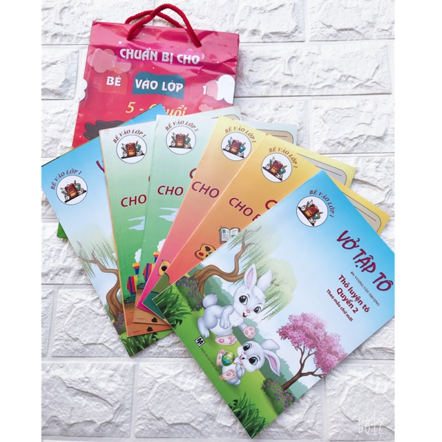 Tô Chuẩn Bị Cho Bé Vào Lớp 1
