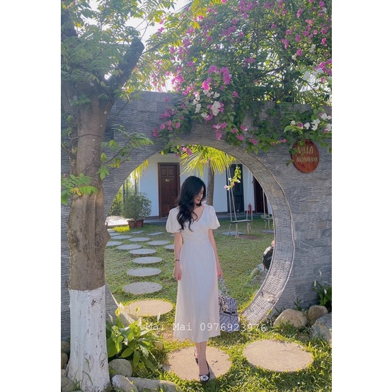 VÁY TRẮNG CỔ TIM CHUN LƯNG