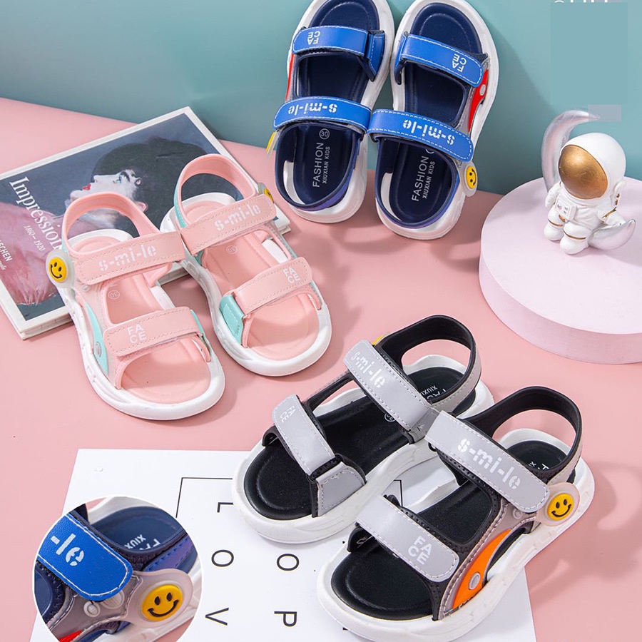 Dép sandal bé trai và bé gái mặt cười từ 1 - 15 tuổi