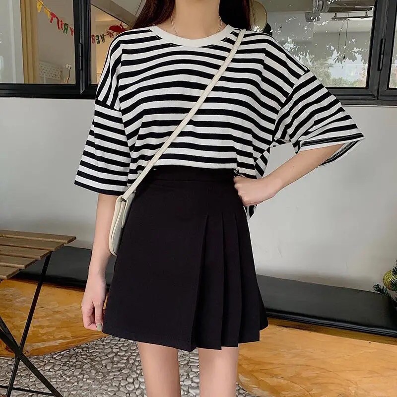 Chân váy xếp ly dáng ngắn chất tuyết mưa (4 ly) M048 | BigBuy360 - bigbuy360.vn