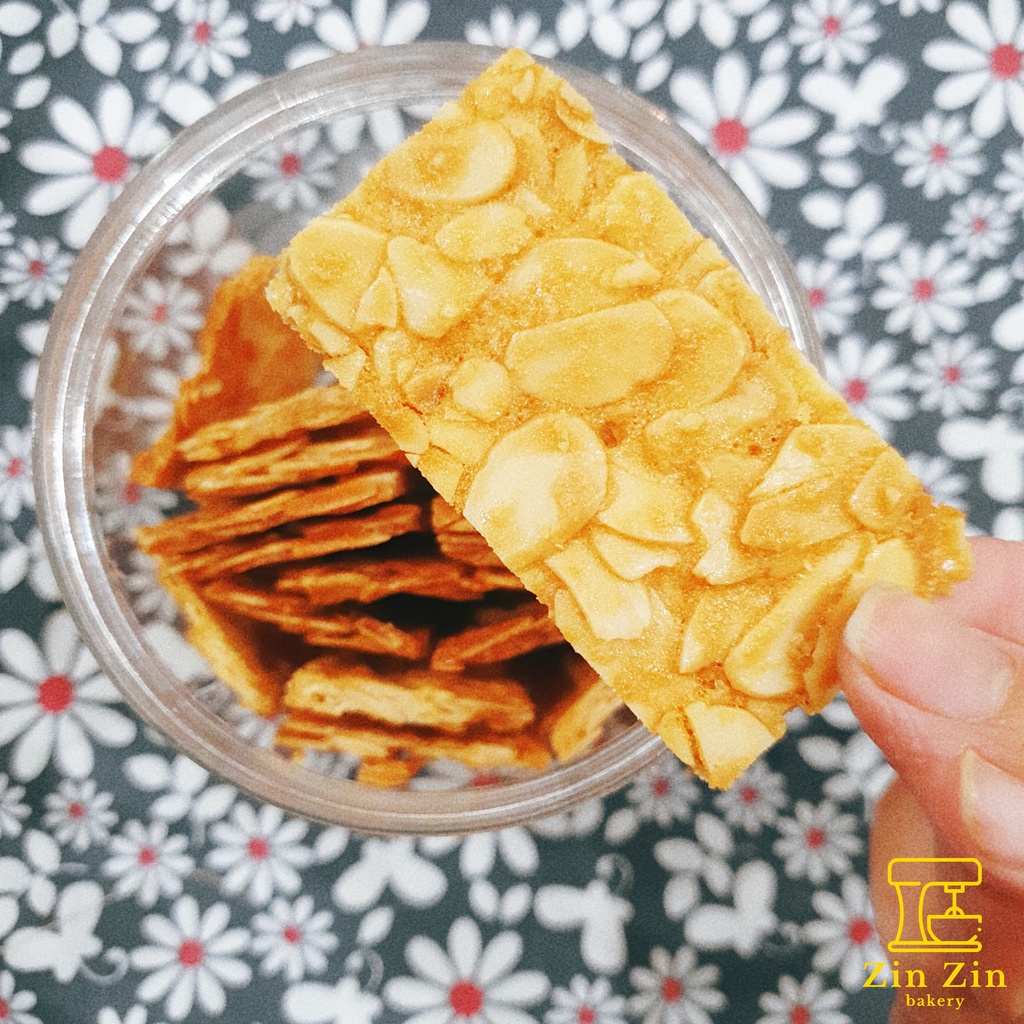 Bánh Ngói Hạnh Nhân