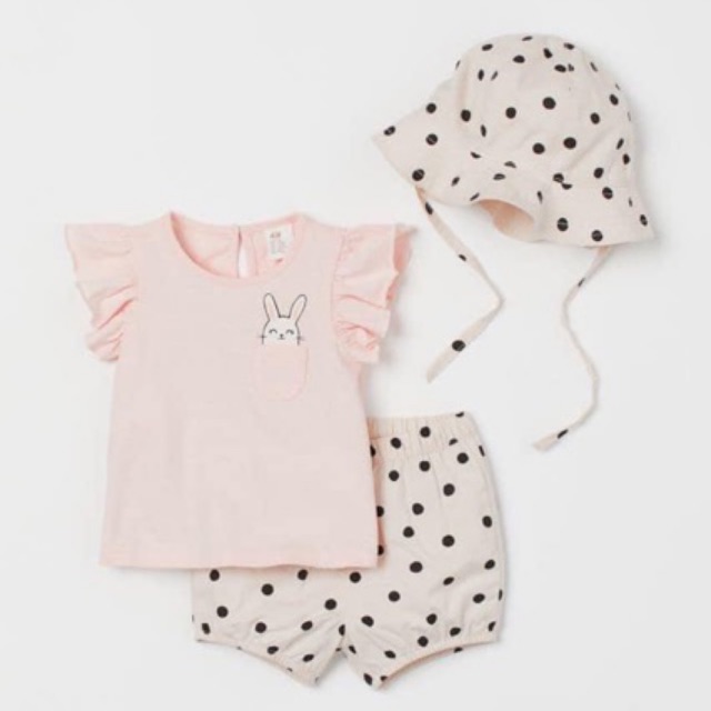 Set Thỏ Hồng Hm kèm mũ