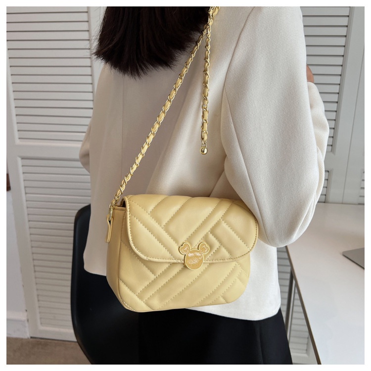 IELGY Fashion Simple Versatile Ladies Chain Crossbody Shoulder Bag