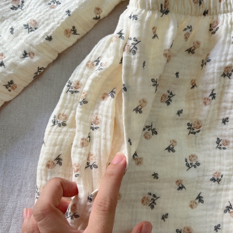Bộ đùi muslin hoa nhí cao cấp