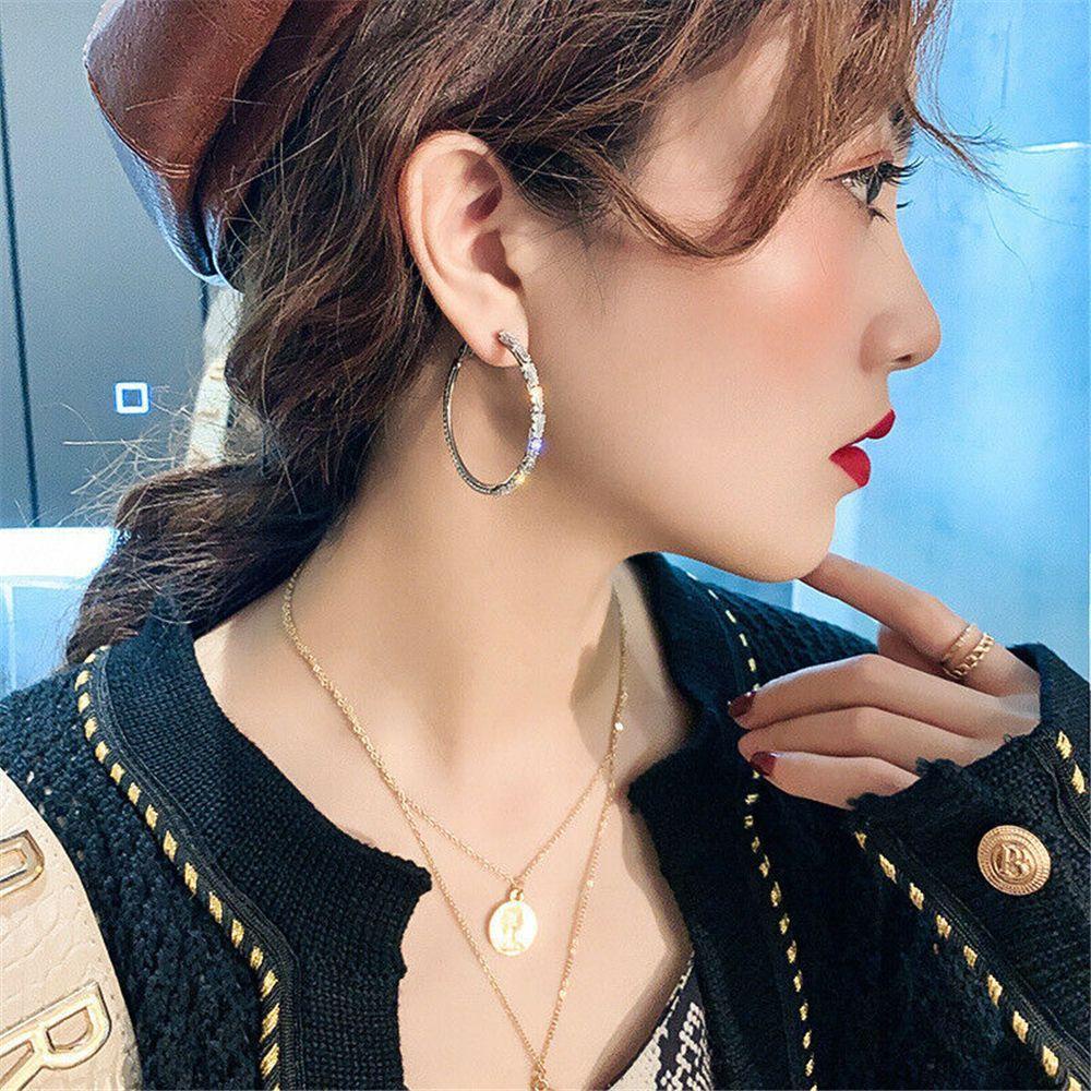 Bông Tai Hình Tròn Đính Đá Sapphire Trắng Thanh Lịch Thời Trang