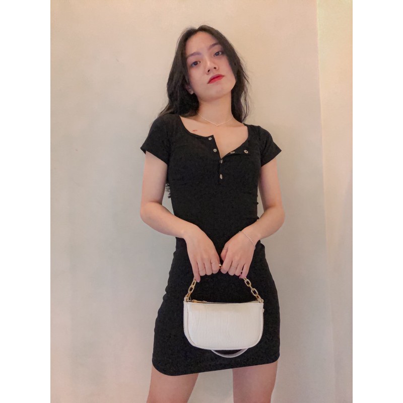 Đầm ôm sexy có nút cổ U🍓Hình thật📷đầm ôm dạo phố mặc 2 kiểu sexy và cổ U | BigBuy360 - bigbuy360.vn