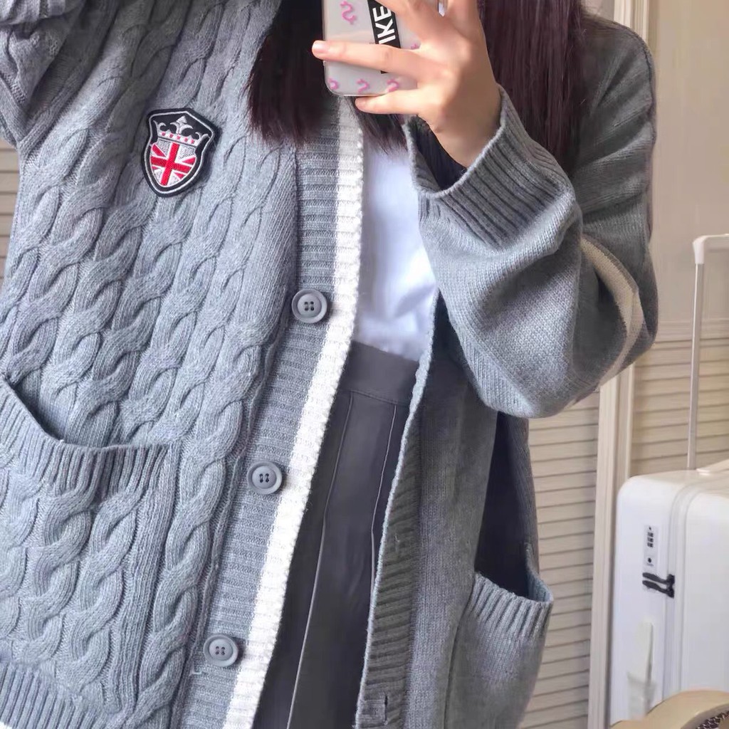 Áo Cadigan, Áo Khoác Len Nữ Huy Hiệu Màu Ghi Siêu Dày Dặn Hàng QCCC | BigBuy360 - bigbuy360.vn