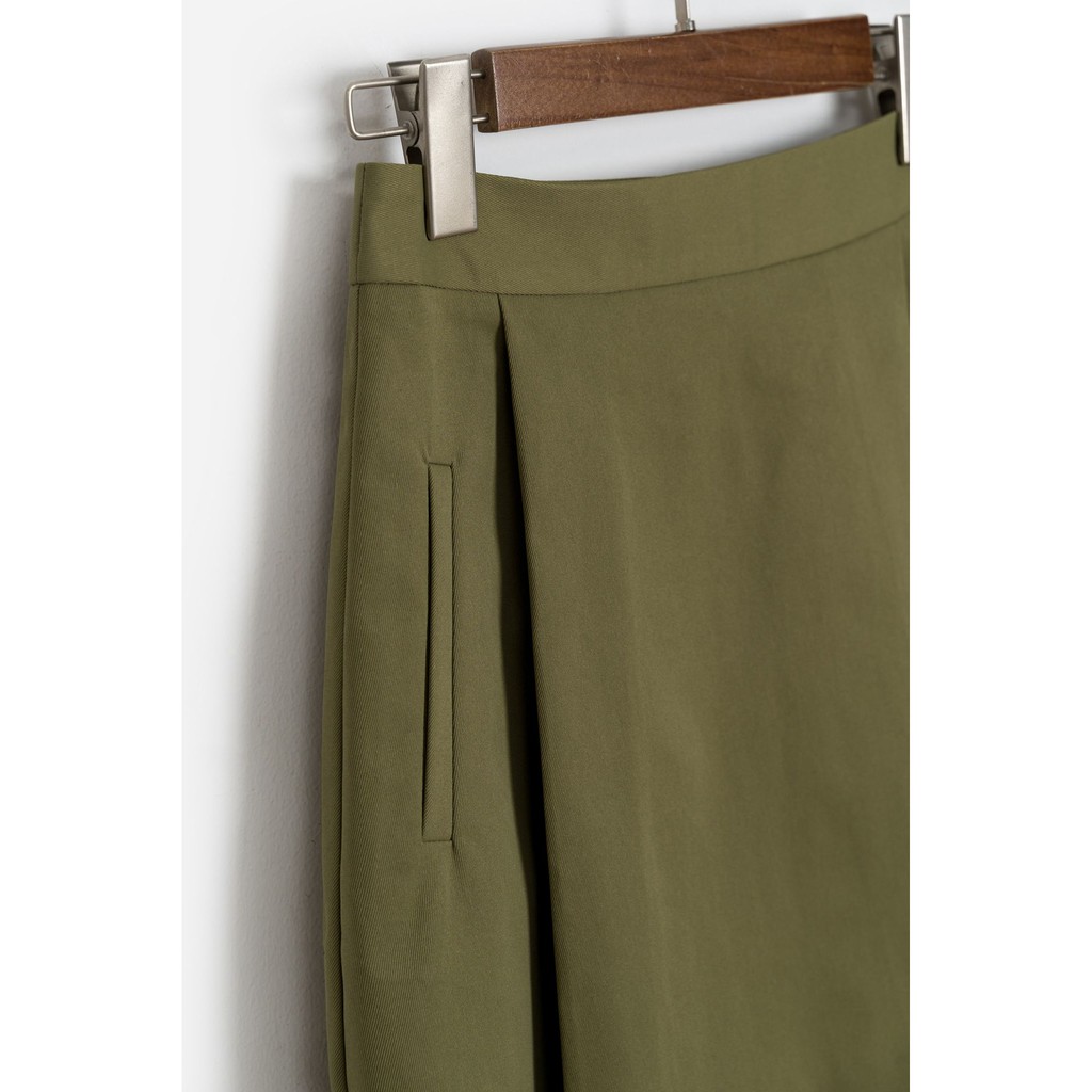 Chân xếp ly ngắn nữ MADELEN dáng chữ A vải cashmere | BigBuy360 - bigbuy360.vn