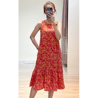 Đầm sát nách đuôi bèo hoa nhí