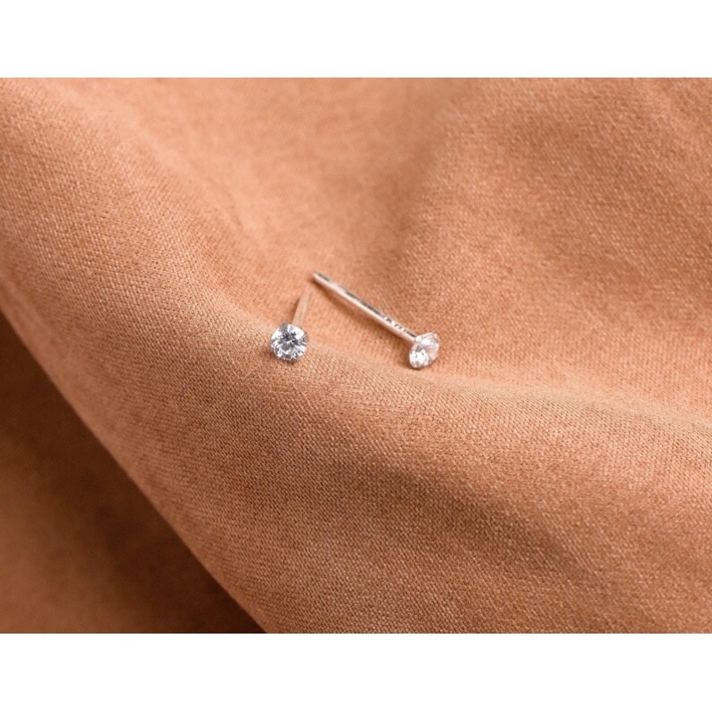 Bông tai kim cương đính nụ đá size mini Yukimishop Yukimishop