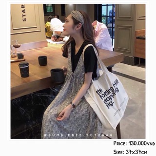 Notting Hill tote bag.