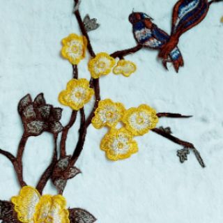 Hoa thêu trang trí  cao 60cm (1 cái/12k)