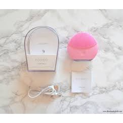 máy rửa mặt cầm tay FOREO luna mini 2 cho làn da khỏe mạnh tươi trẻ