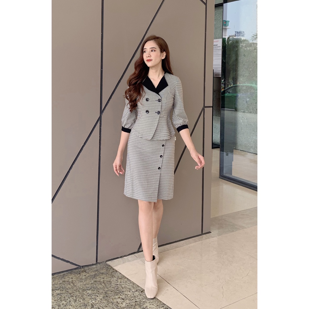 Áo vest nữ gấu peplum phối cổ, tay bồng by LAMER L65D21T033