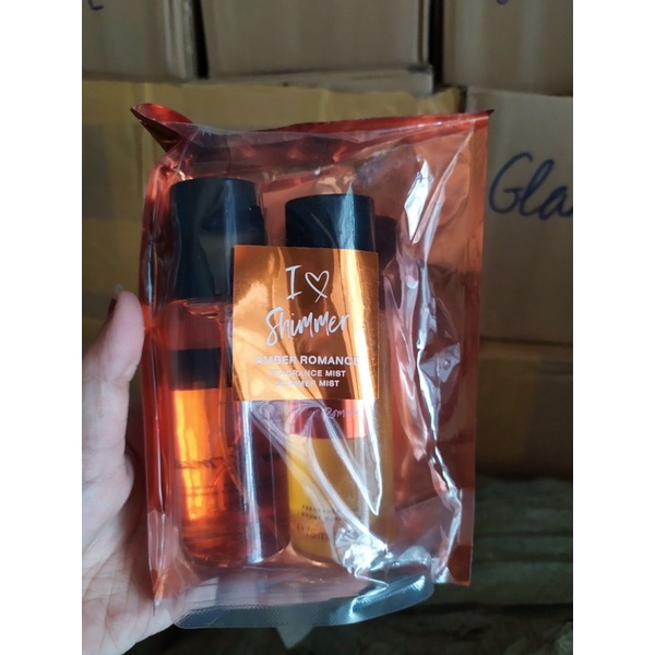 Set 2 chai xịt thơm body Vic | Thế Giới Skin Care