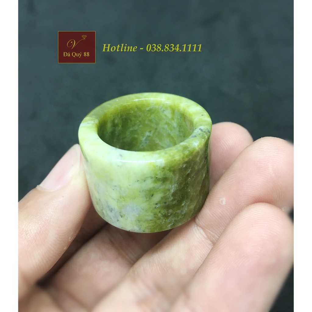 Nhẫn càn long đá sepentine tự nhiên văn chấn, Yên Bái đeo ngón cái, ngón trỏ