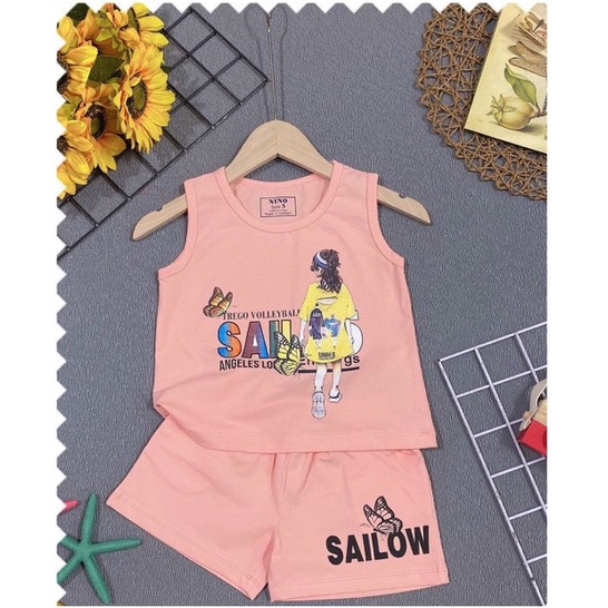 Bộ quần áo cho bé gái sailow từ 7kg đến 25kg có 4 màu để lựa chọn