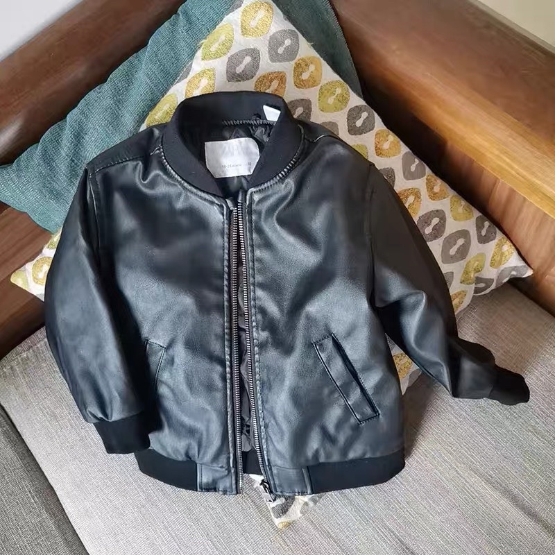 Áo khoác da mũ nỉ Zara dư xịn bé trai