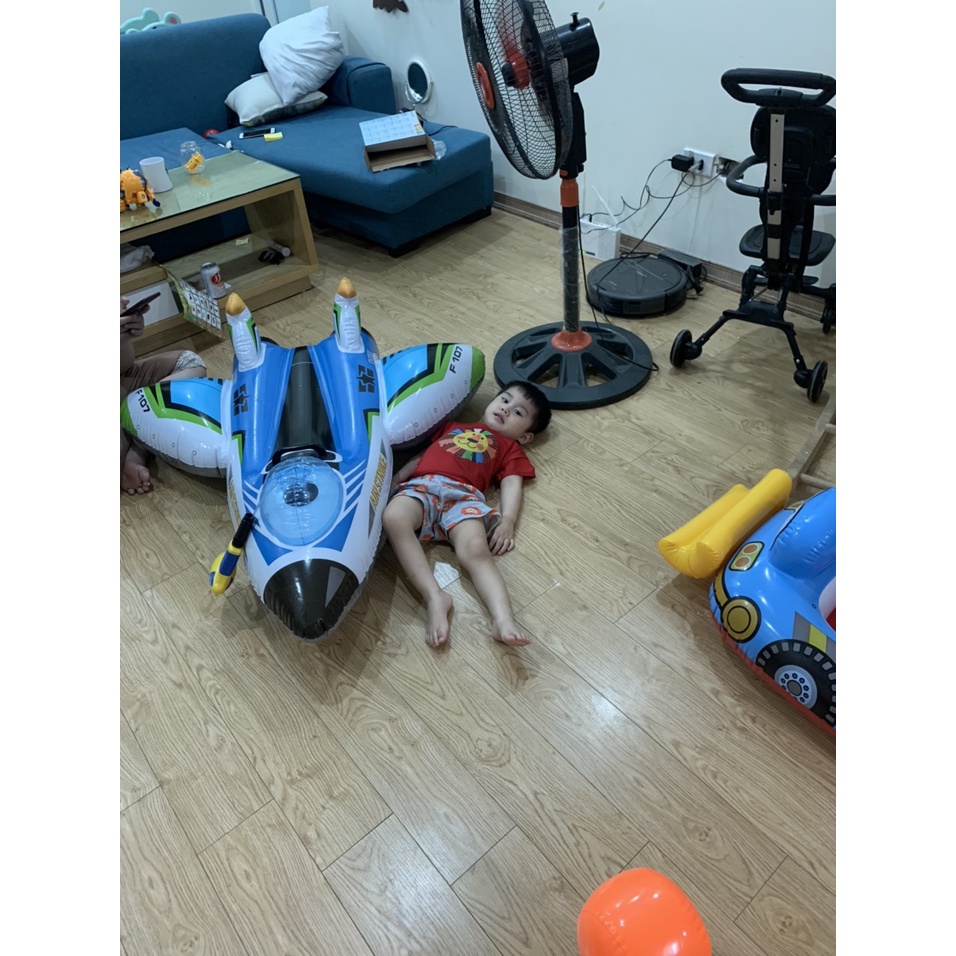 Phao bơi máy bay có súng phun nước IN-TEX 57536