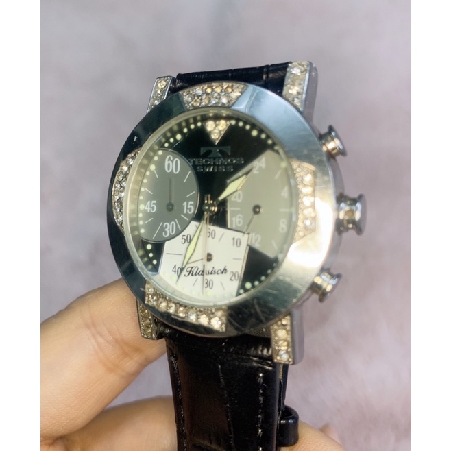 Đồng hồ si tuyển nam hiệu Technos.