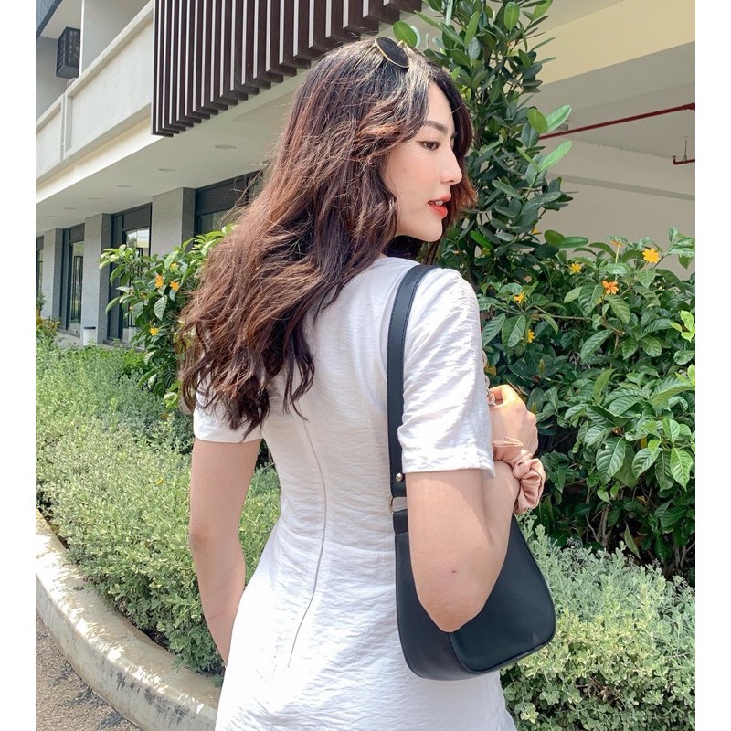 Đầm Miso - Đầm cổ tim nút gỗ | BigBuy360 - bigbuy360.vn