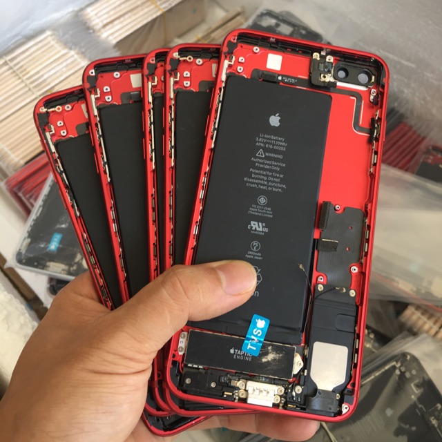 Cụm lưng iphone 7 plus màu đỏ zin bóc máy