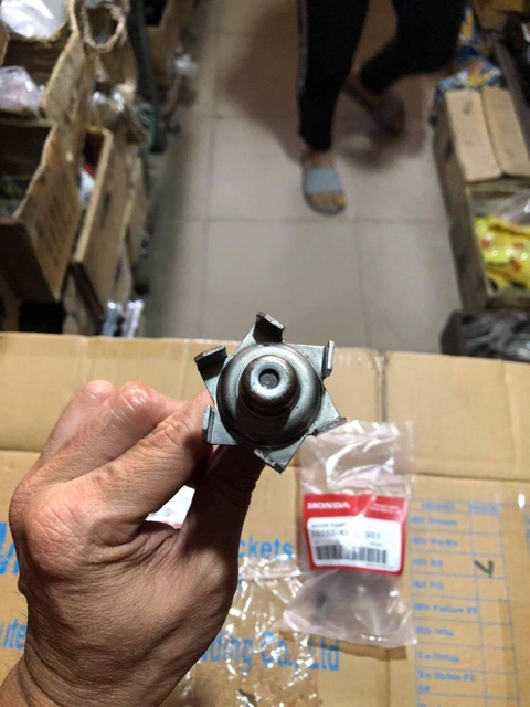 Cốt bơm nước Ab 125/Lead 125/Click thái/ SH mode/ PCX zin thái