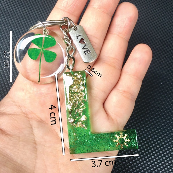Móc khóa chữ cái cỏ 4 lá may mắn  handmade lá thật Keychain quà tặng Lilande