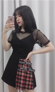 Chân váy nữa bên caro đỏ Natthy Style