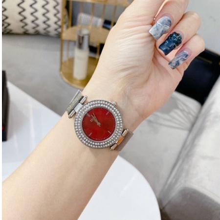 đồng hồ nữ dây kim loại dior ,mặt đính đá ,màu trắng đỏ đen xanh, đeo tay cực đẹp .hàng nhập khẩu authentic cao cấp | BigBuy360 - bigbuy360.vn