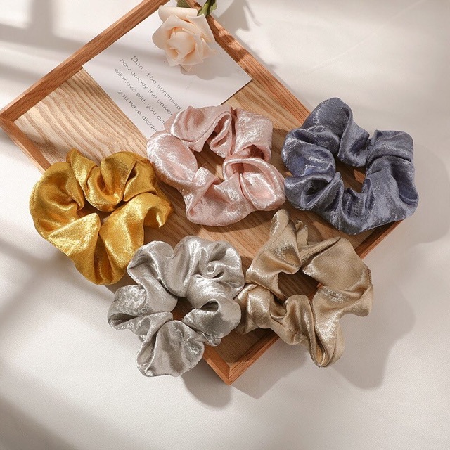 Chun cột tóc Scrunchie satin lụa bóng