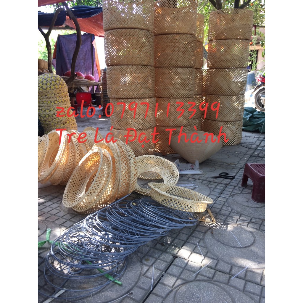 Chao đèn mây trang trí sân thượng đèn nón thưa