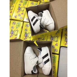 Giày adidas tập đi cho bé
