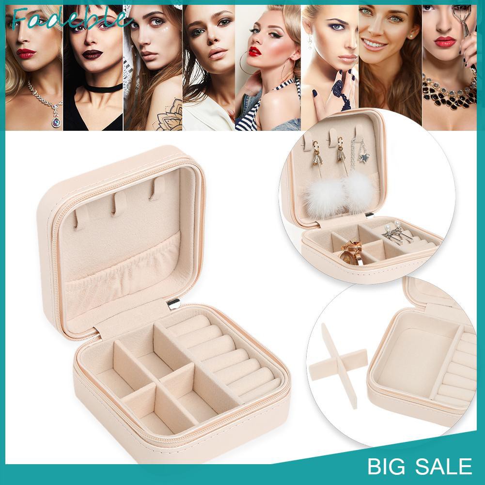 Hộp Đựng Trang Sức Bằng Da Pu